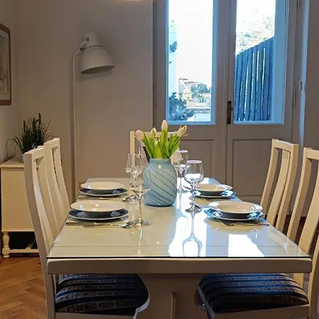 Apartman Big Blue S Privatnim Parkingom