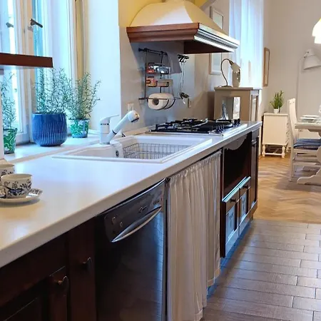 Big Blue S Privatnim Parkingom *