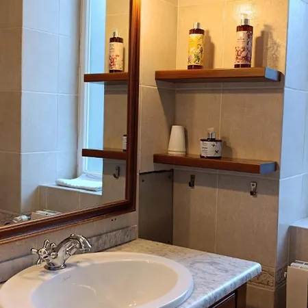 Big Blue S Privatnim Parkingom *