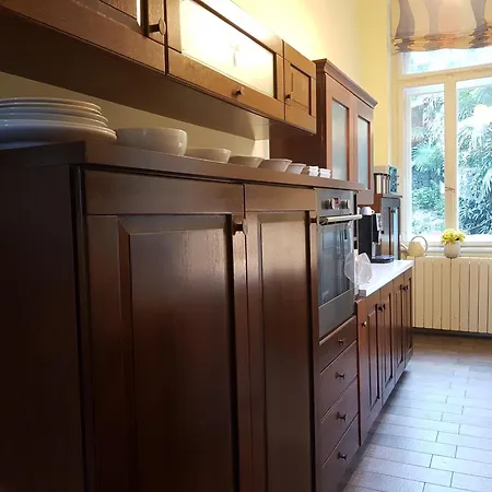 Big Blue S Privatnim Parkingom Apartman