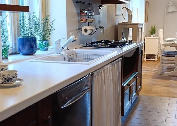 Big Blue S Privatnim Parkingom *