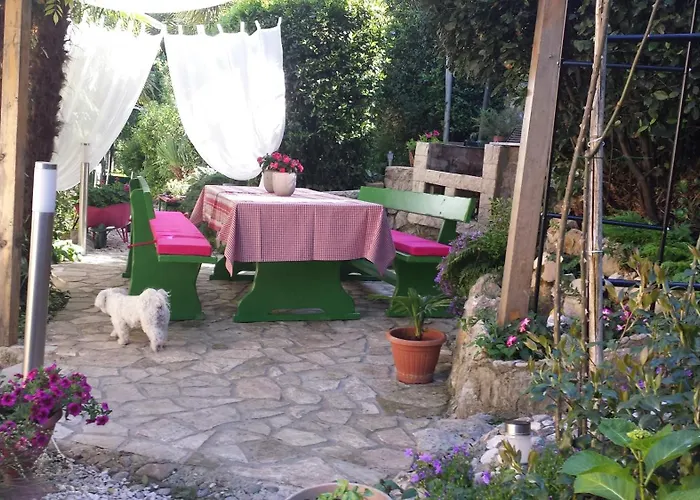 Big Blue S Privatnim Parkingom Opatija